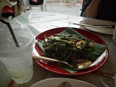 -Pakorn's Kitchen