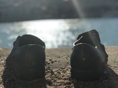 -多瑙河畔鞋履雕塑