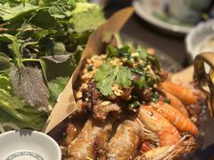 -大头虾越式风味餐厅(光明广场店)