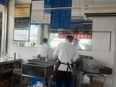 -周记卤菜店(广济北路店)