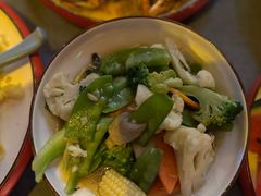 -拾光音乐餐酒吧(告庄星光夜市店)