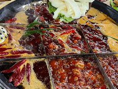 -正南齊北重庆老火锅(光华村直营店)