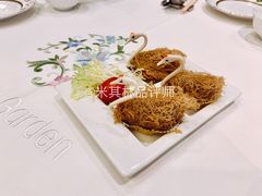 鹅头凤尾天鹅酥-翠园(北京王府中环店)