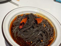 酸辣蕨根粉-鸣记脆皮烤鱼·海鲜烤鱼(三八广场店)