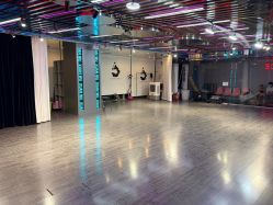 -泫舞舞蹈工作室