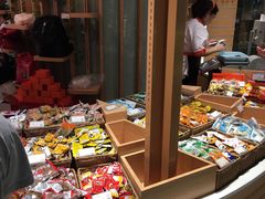 -来伊份(龙之梦长宁店)