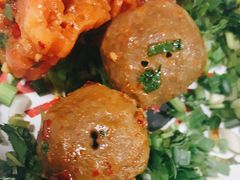 -马路边边麻辣烫串串火锅(体育西路店)