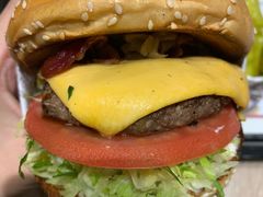 -The Habit Burger Grill 哈比特汉堡(爱琴海店)