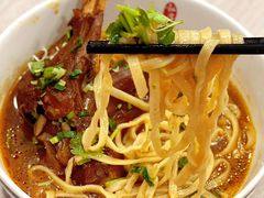 -康师傅私房牛肉面(马泉营奥莱店)