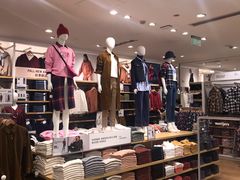 -优衣库(上海虹口龙之梦店)