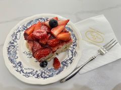 莓果提拉米苏-PETIT PARIS 小巴黎(花园道店)