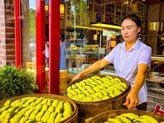 -老鼎万春卤菜(五代传承创始老店)