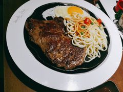 -豪客来牛排(空港华联店)