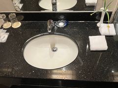 -华雅花园大酒店