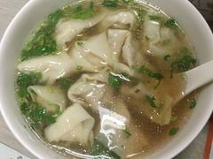 -周震馄饨