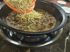 -日新铁锅焖面(坝上店)