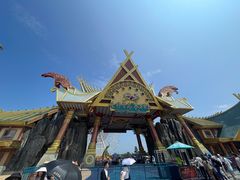 -七彩云南欢乐世界