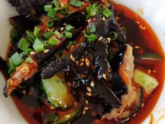 无骨鸡爪-闻道食府烙饼卷带鱼(原车耳营店原大觉寺店)