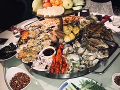 -日进一片海.生腌海鲜火锅.宵夜烧烤(三里屯总店)
