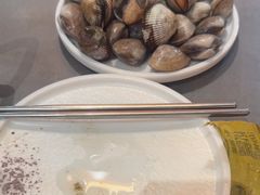 -黑金·寻焰自助百汇·烤肉·火锅(中街店)