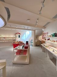 -SALON DE VANHADA