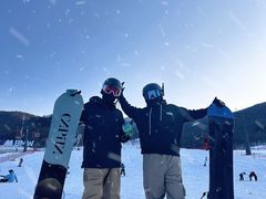 -中旅松花湖滑雪场