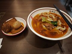 -顺溜·手工刀削面·黑金店(铜锣湾店)