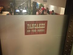 -Pancakes on the rocks(Darling Harbour)