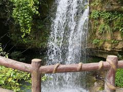 -鹿院坪生态旅游景区