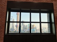 -白玉兰广场停车场