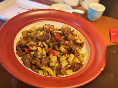 -魏铭鱼头捞饭(晋阳路店)