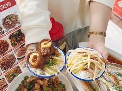-丹水桥地锅鱼·翘嘴鲌·地方特色全鱼宴(丹江口大坝店)