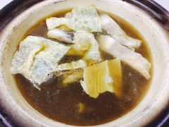 -明记烧鱼美味店