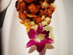 精品宫保鸡丁-香融府·烤鸭·家常菜(花乡奥莱店)
