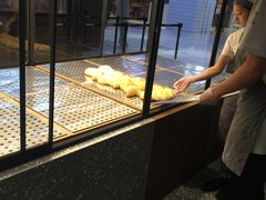 面包甜点陈列柜-LELECHA乐乐茶(上海五角场万达广场店)