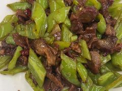 -鑫渔港海鲜本地菜·山海关浑锅(东戴河店)