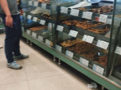 水产区-上海哈尔滨食品厂(淮海中路店)