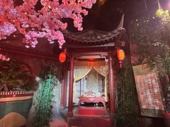 -暴风岛沉浸式体验馆(百联世纪店)