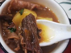 牛腩-哈尔滨东北铁锅炖(都督街店)