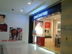 android_upload_pic-LensCrafters亮视点·OAKLEY精选(静安嘉里中心店)
