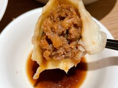 无锡小笼包-新万鑫银丝面·非遗无锡味(惠山古镇店)