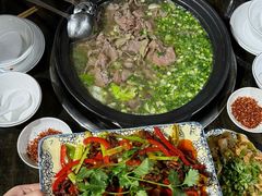 -乐山食古香跷脚牛肉