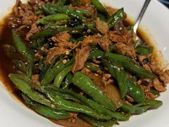 -霸蛮湖南菜·牛肉粉(荣京西街店)