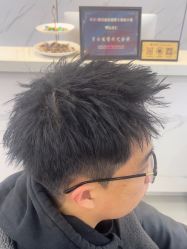 -尤司男士国潮理发馆