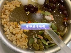 -菌子鲜汤野生菌锅