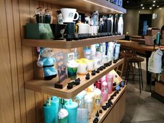 -星巴克(杭州嘉里中心4F店)