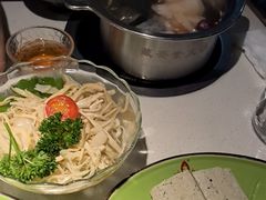 -一叶一世界•素食餐厅(环球中心店)