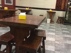 大堂-宋八戒手工板面(车站路店)