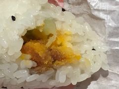 -肯德基(湾畔店)