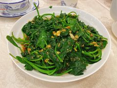 蒜蓉炒番薯叶-巫记鸡饭店